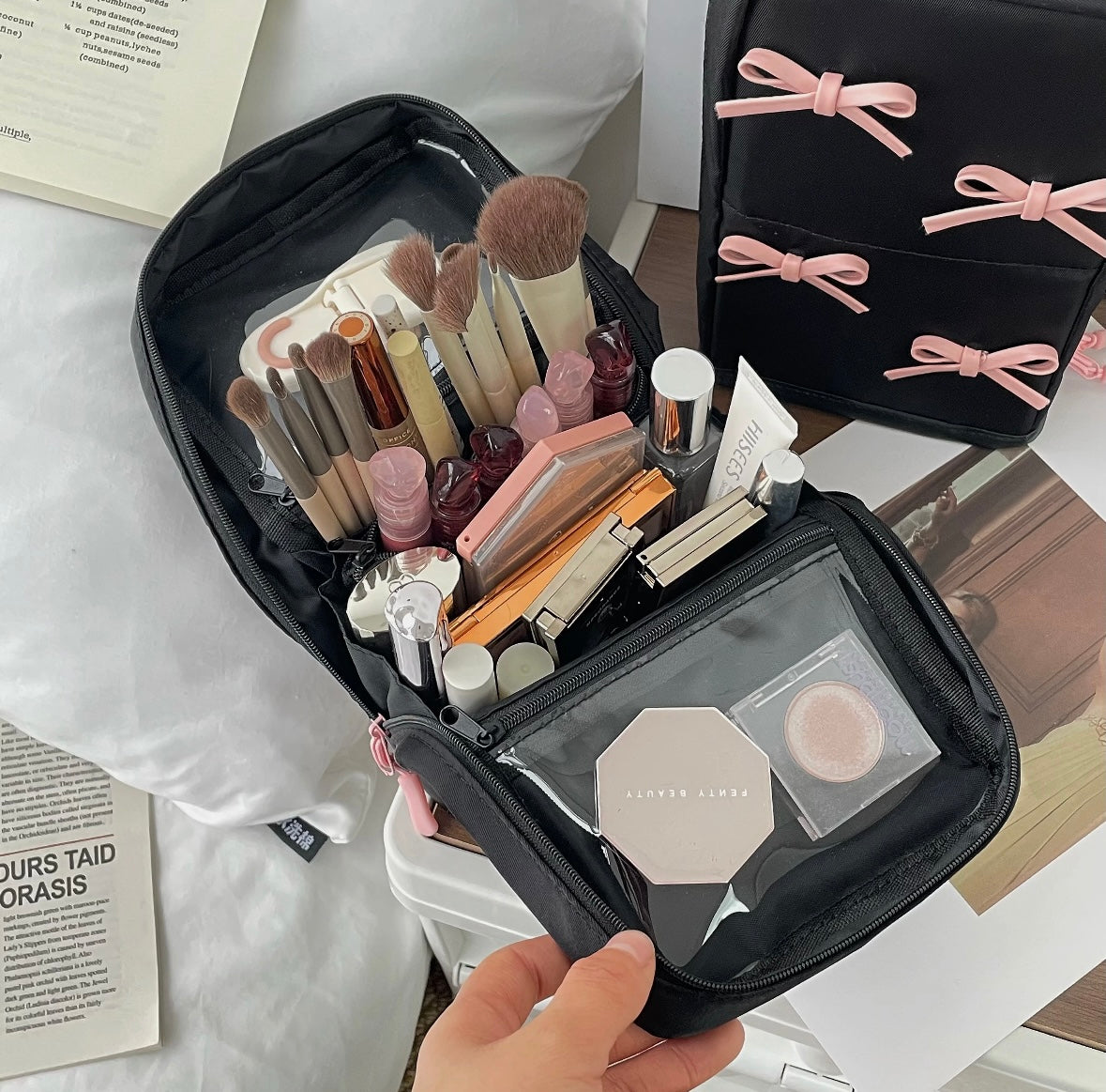 SnapPal Magnetic Makeup Organizer Bag