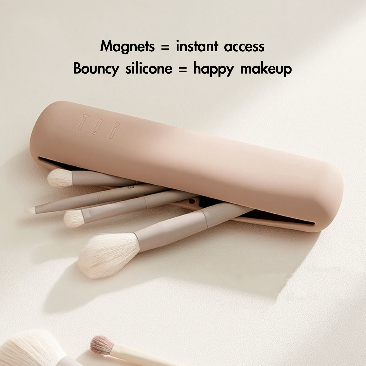 SnapPal Squeeze-Snap Silicone Brush Case