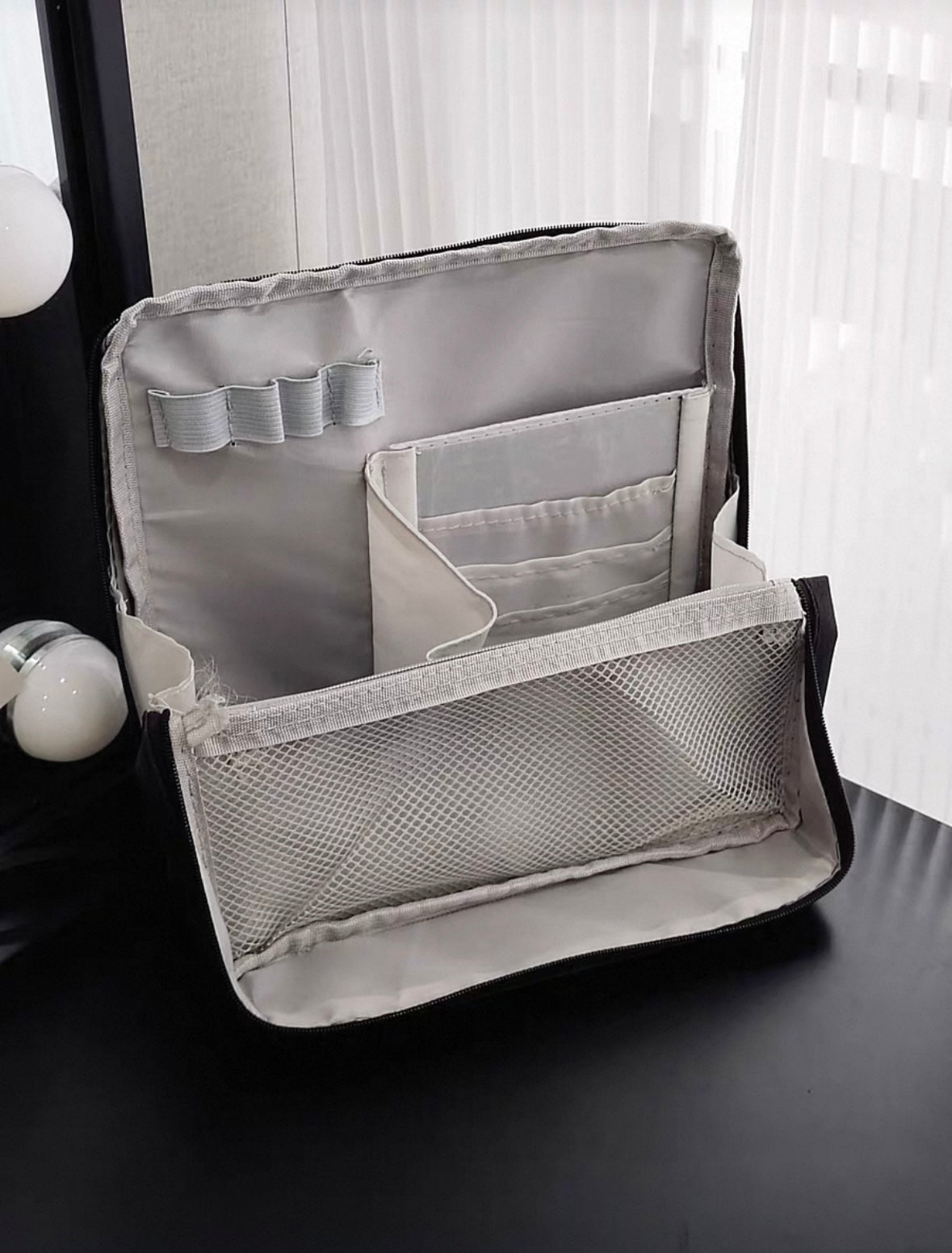 SnapPal Canva Magnetic Makeup Bag