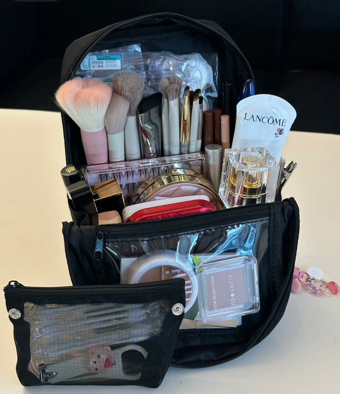 SnapPal Magnetic Makeup Organizer Bag