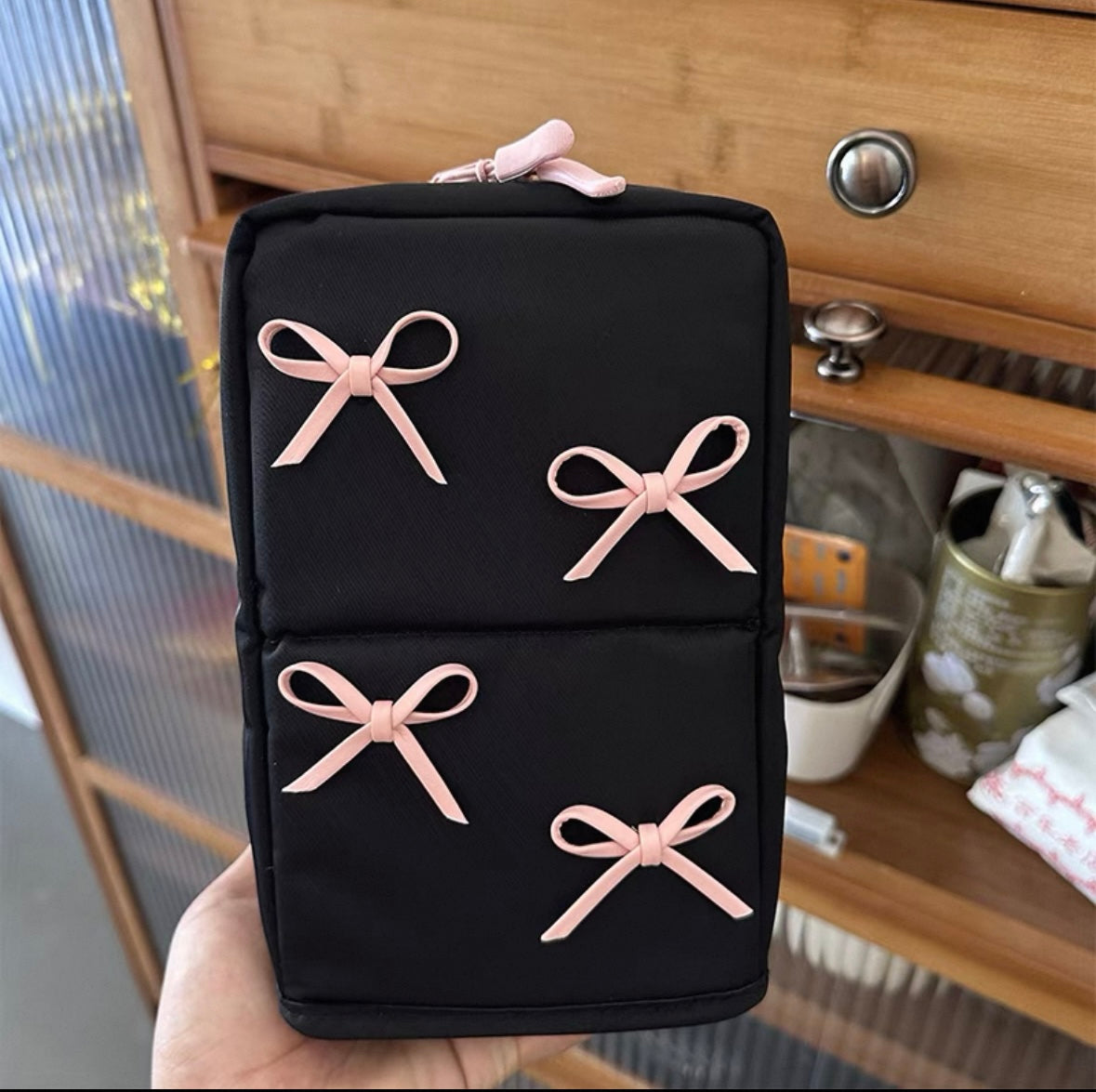 SnapPal Magnetic Makeup Organizer Bag
