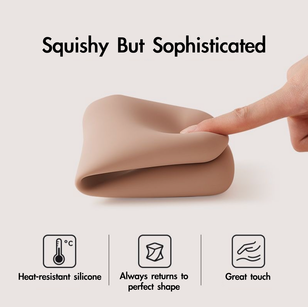 SnapPal Squeeze-Snap Silicone Brush Case